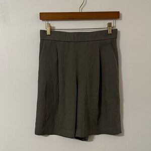 Theory Pull-On Silk-Like Shorts | Olive Green | Size Small | 6” Inseam